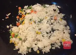 Cheese Sakura Rice Balls Recipe Illustration 4