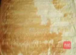 Strawberry Box Cake Recipe Illustration 9