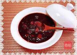 Yam and black rice medicated porridge (replenishing blood and qi) Illustration 9