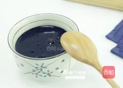 Nutritious breakfast, illustration of how to make black rice, brown sugar and red date porridge 7