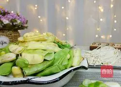 Illustration of how to make braised beans and noodles 3