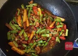 Illustration of Beef Braised Noodles 6