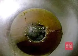 Illustration of Shangluo Braised Noodles 5