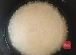 Illustration of three-color braised rice with sausage 2