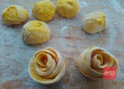 Pumpkin rose roll recipe 13