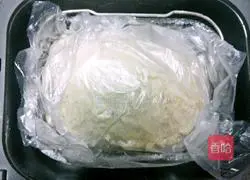 Illustration of how to make red bean rolls 7