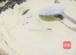 Illustration of how to make black sesame and peanut Lantern Festival 9