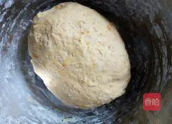 Illustration of how to make pumpkin cake 3