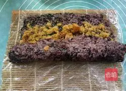 Illustration of how to make Taiwanese rice balls 9