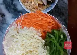 HelloKitty rice ball recipe illustration 1