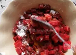 Illustration of how to make fruit, vegetable and cheese baked rice 6