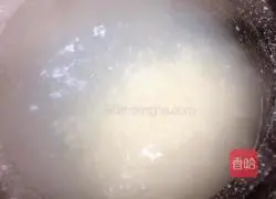 Illustration of how to make crab roe casserole porridge 9