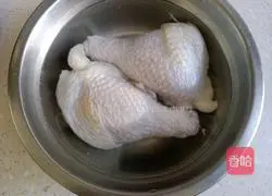Illustration of how to make mushroom and chicken drumstick rice bowl 2