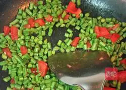 Illustration of how to make cold noodles with tomatoes and beans 2