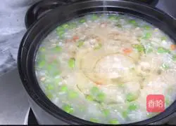 Illustration of how to make pea and minced meat porridge 7