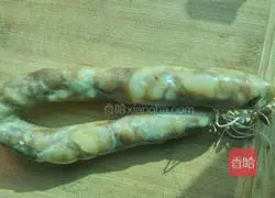 Illustration of how to make sausage braised rice 2