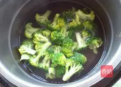 Illustration of how to make fried tomato and egg rice bowl 6