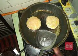 Chicken burger recipe illustration 5