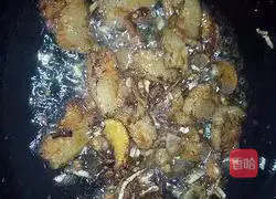 Illustration of how to make braised beans and noodles 5