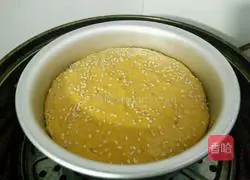 Illustration of how to make pumpkin hair cake 13