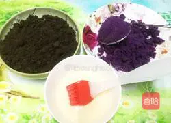 Illustration of how to make two-color flower rolls (Oreo flavor) 8