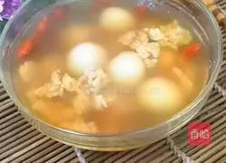 Illustration of how to make Lantern Festival with wolfberry wine 6