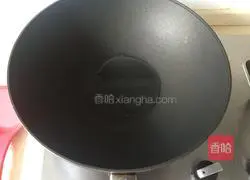 Illustration of Homemade Cantonese Sausage Braised Rice 3