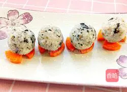 Illustration of how to make seaweed rice balls 15