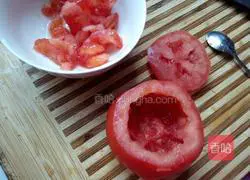 Illustration of how to make tomato baked rice 2