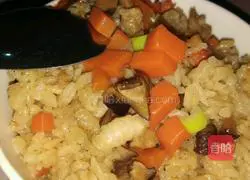 Illustration of how to make braised pork belly rice 7