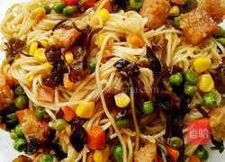 Assorted Stew Illustration of making noodles 5