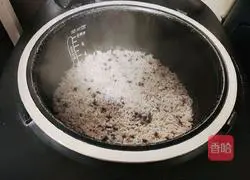Illustration of how to make delicious rice balls 2
