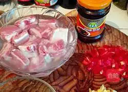 Recipe for Claypot Rice with Pork Ribs in Black Bean Sauce Illustration of how to do it 1