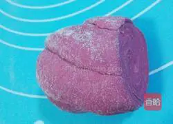 Illustration of how to make rose rolls 5