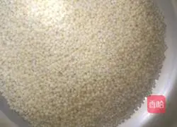 Illustration of how to make millet porridge (complementary food for babies over 6 months old) 2