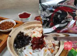 Illustration of Spicy Wild Mushroom Rice Noodles 6