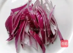 Illustration of how to make fried rice noodles with eggs 2