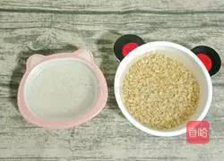 Milk Fruit Oatmeal Porridge (Baby Complementary Food) Recipe Illustration 1