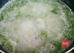 Porridge with shrimps, rice and vegetables Practice illustration 7