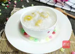 Illustration of how to make banana porridge 8