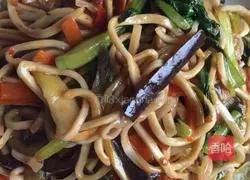 Illustration of braised noodles 8