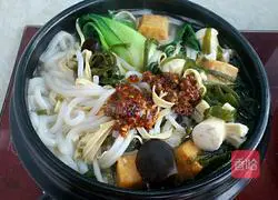 Casserole Rice Noodles Recipe Illustration 8