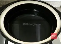 Illustration of how to make banana porridge 1