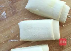 Cornmeal Roll Recipe Illustration 3