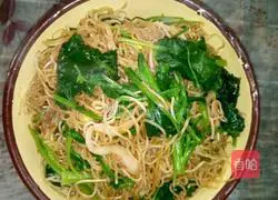 Illustration of braised noodles 6