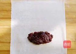 Illustration of how to make bean paste spring rolls 3