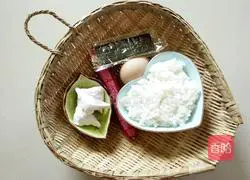 Illustration of how to make giant panda rice balls 1