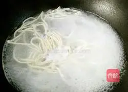 Illustration of how to make cold noodles with sesame sauce 9