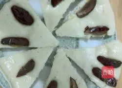 Illustration of how to make steamed cakes (mixed rice and noodles) 11