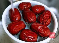 Papaya and Red Date Beauty Porridge (Menstrual Conditioning) Recipe Illustration 3